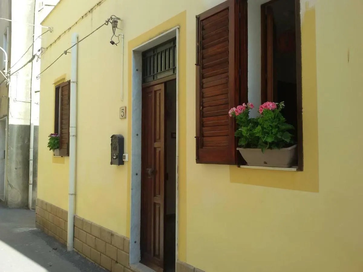 Porta Palermo Smile Casa Vacanze Sciacca 0*,